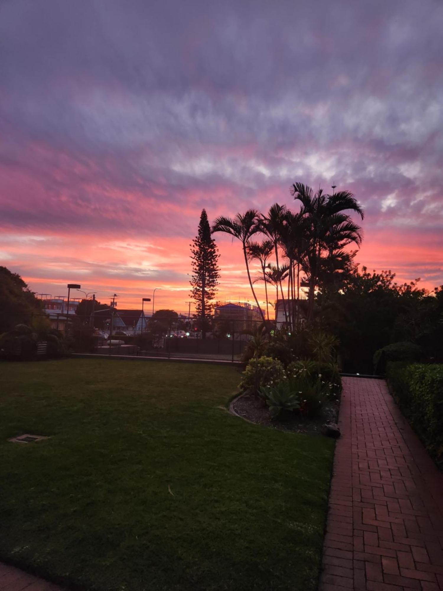 Burleigh Surf Apartments Gold Coast Buitenkant foto